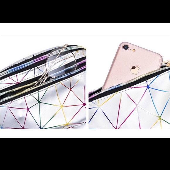 Fanny Pack Geometric Holographic waist belt bag - Picture 8 of 12